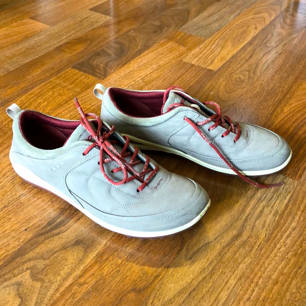 Ecco HydroMax hybrid women’s golf shoes